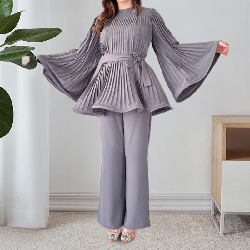 ✈️Summer Essentials📦Two-Piece Suit Made Of Pleated Fabric(free shipping)