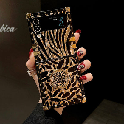 (45 % discount) Luxury Glitter Leopard Square Phone Case