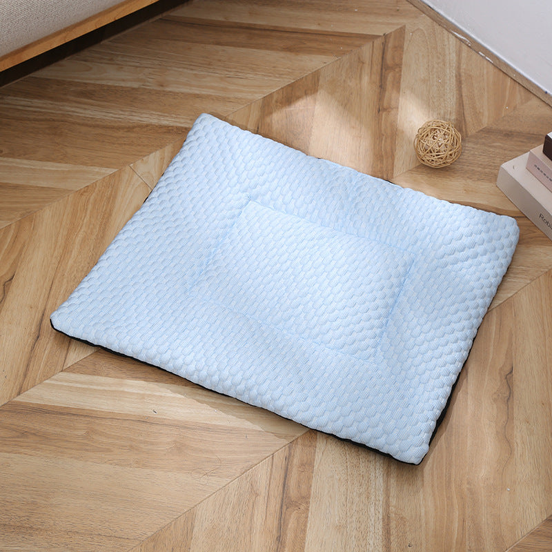 🐶🐱❄️Cooling Gel Mat for Pets Summer Heat Relief Pad Breathable Non-Toxic Cool Sleeping Mat for Dogs Cats