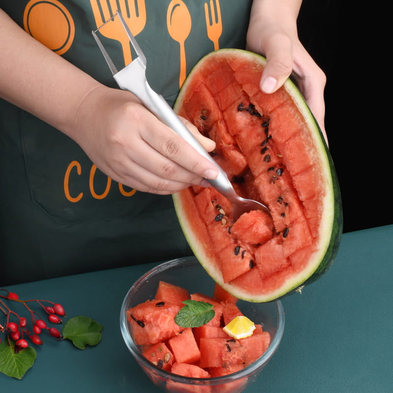 ✨2-in-1 Stainless Steel Watermelon Cutter✨