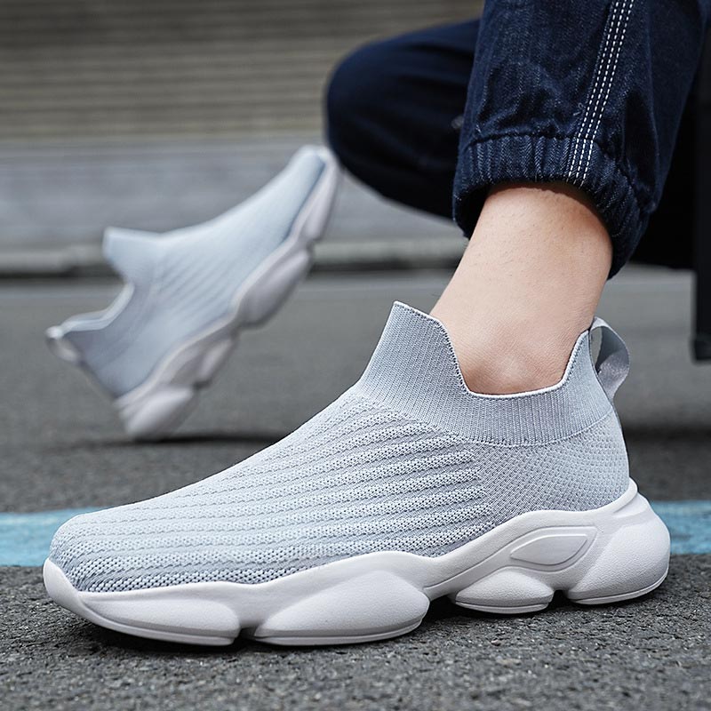 Men's and Women's Soft-sole Breathable Mesh Sneakers