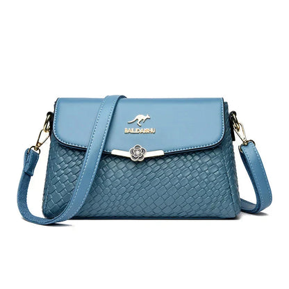 Fashionable Woven Shoulder Bag