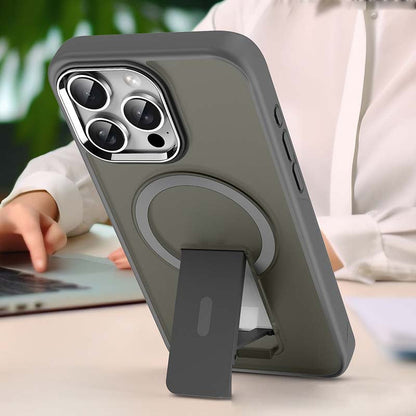 🔥Magnetic KickStand Shockproof Phone Case for iPhone 15-11 Series