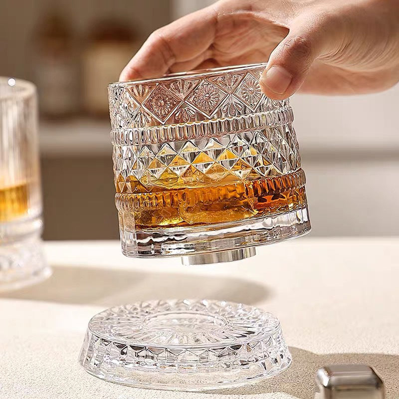🔥360° Rotating Whiskey Glass Tumbler