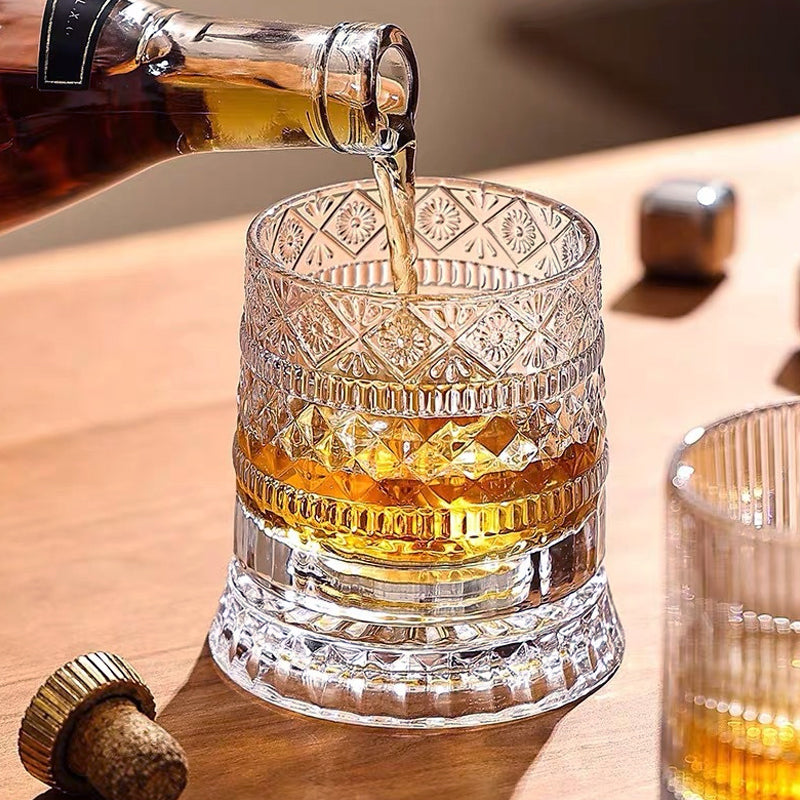 🔥360° Rotating Whiskey Glass Tumbler