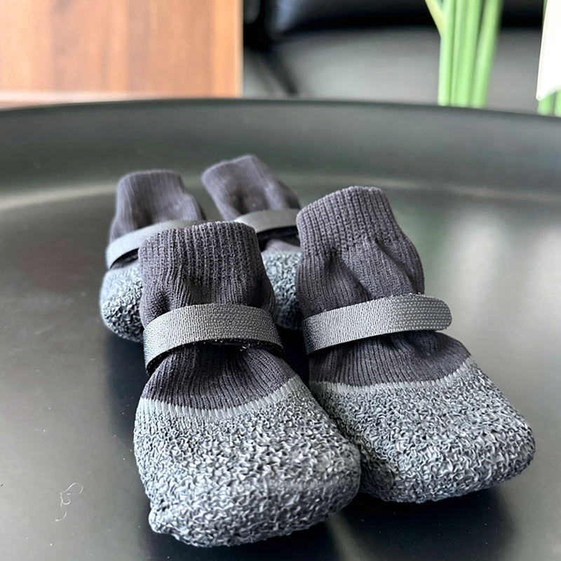 🐾🛡️🏠 LIMITED-TIME 50% OFF! Anti-Slip Waterproof Pet Shoe Socks – Non-Skid Rubber Pads, Protects Paws from Slippery Floors – Perfect for Senior Dogs, Indoor Play, and Tile Surfaces 🧦✨