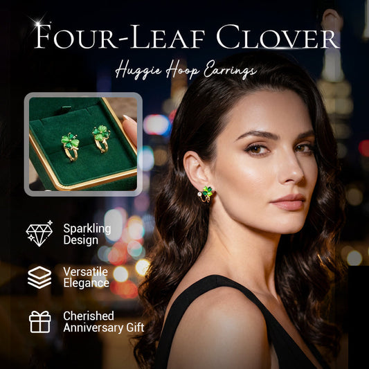 💚 Bring luck to every look. Lightweight huggie hoops with a four-leaf clover – beautiful, meaningful, and made to be worn every day. 🍀✨